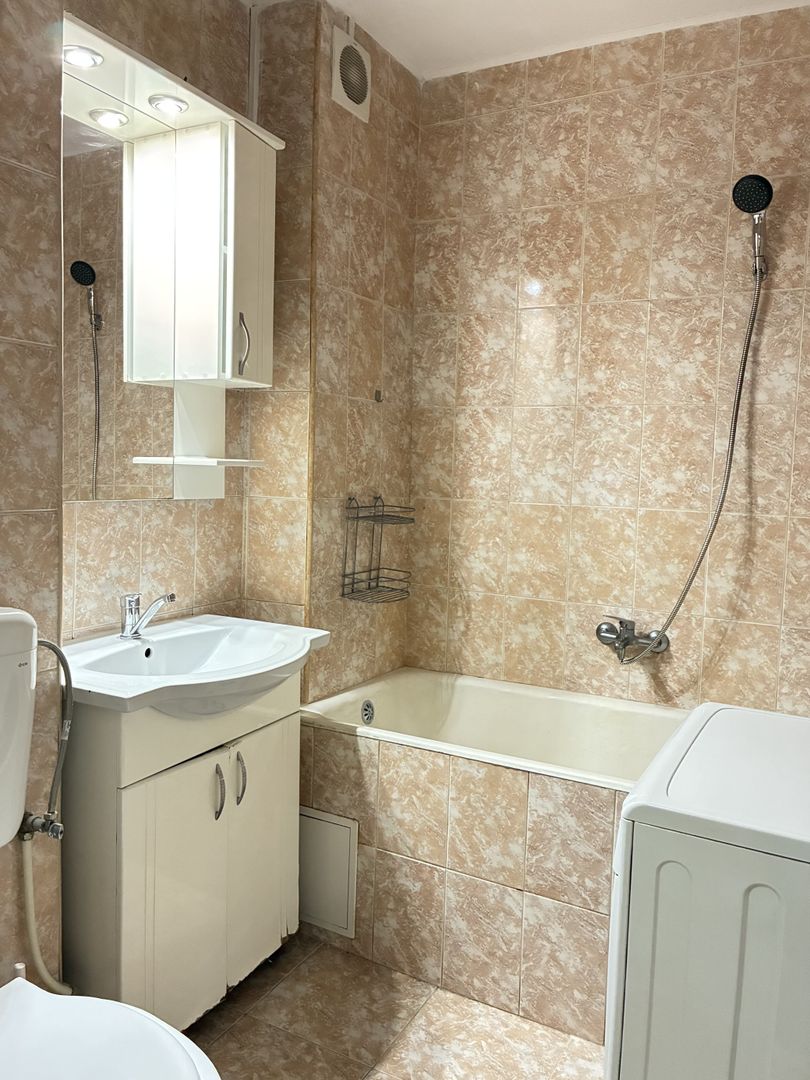 Apartament 1 camera Aluminei, Rogerius Oradea - Poză 11