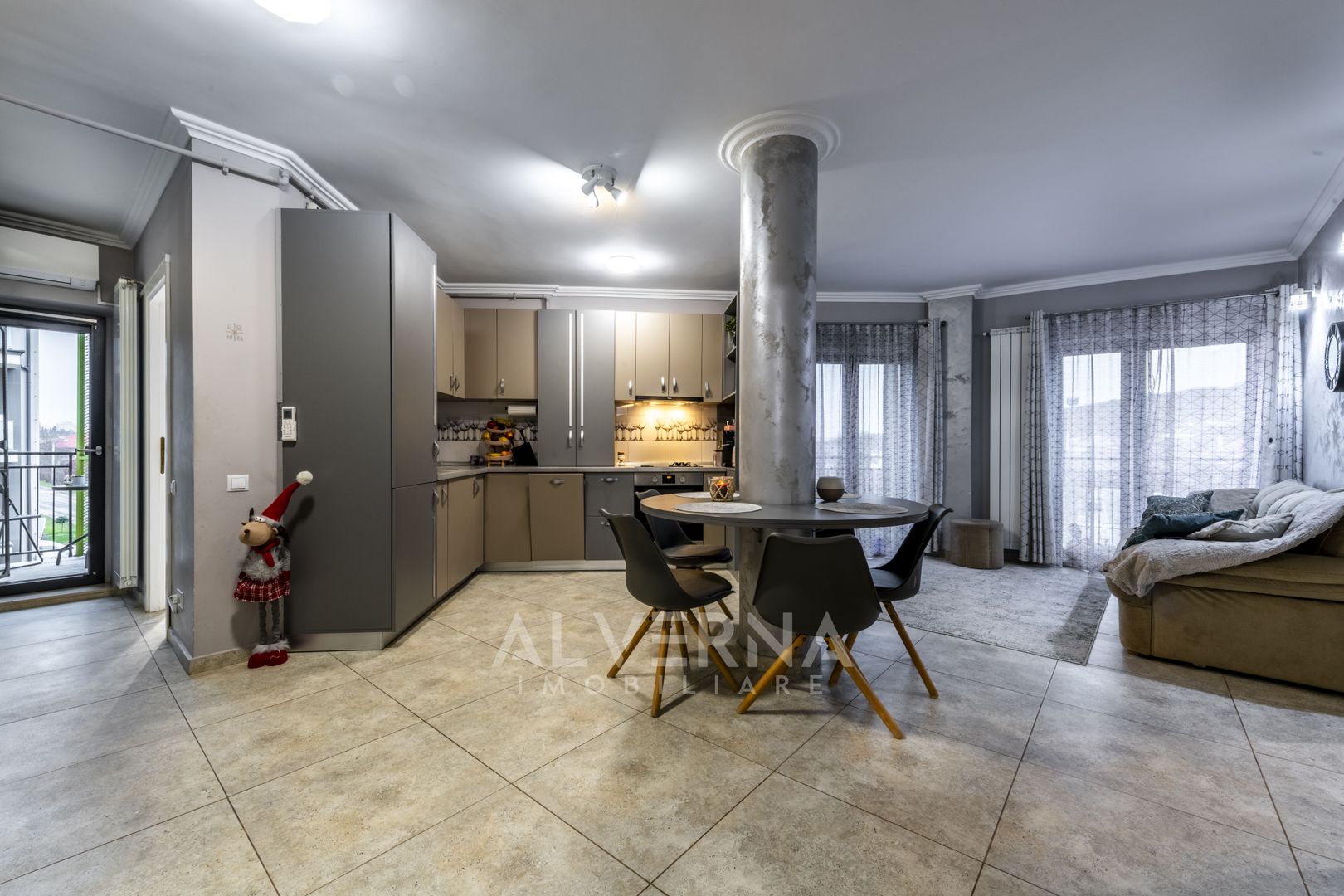 Apartament 3 camere | 73mp + balcon | 2 bai | *parcare | zona Borhanci - Poză 1