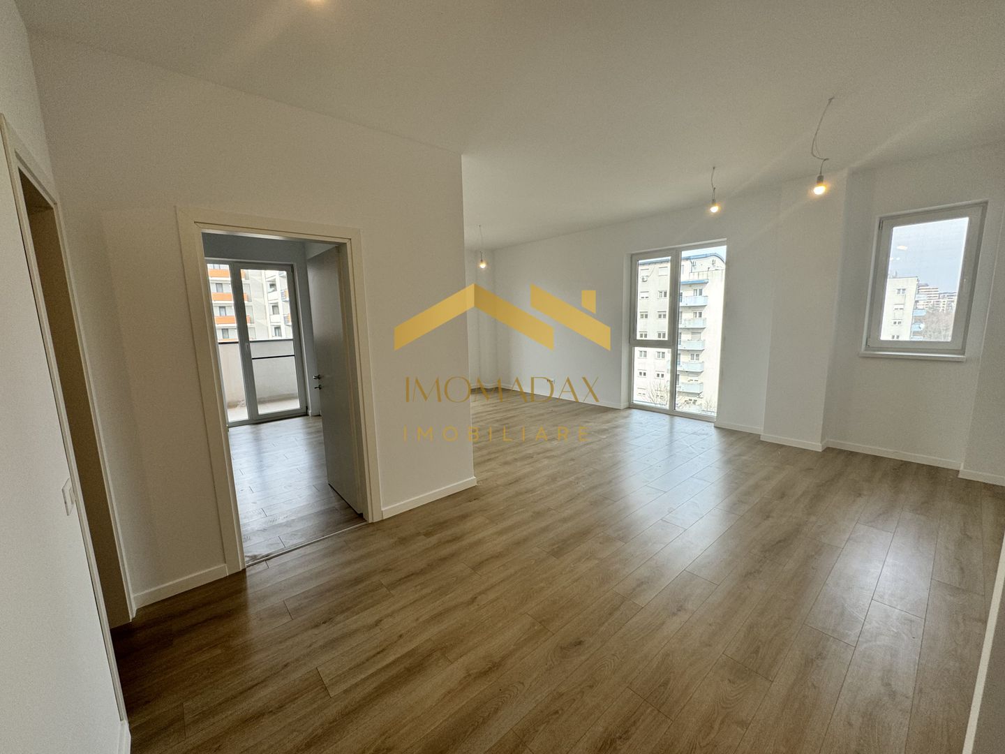 -Apartament-3 camere -2 bai- - Poză 5