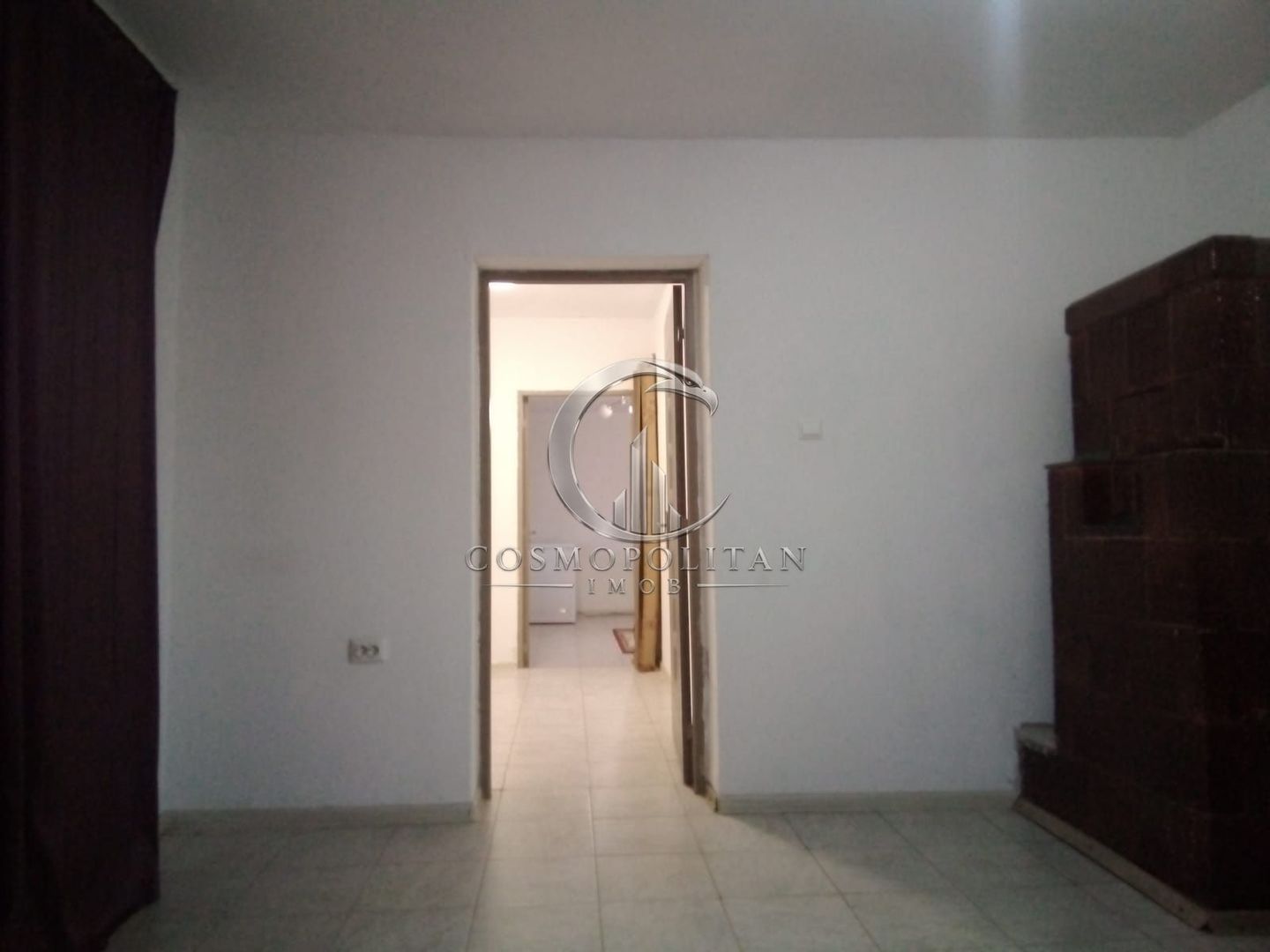 Casa in comuna Sageata BZ teren 3000mp renovata recent Pret: 39.000 euro - Poză 4