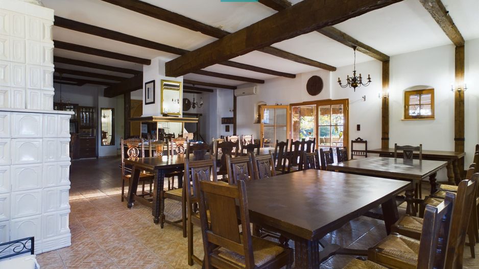 Spațiu comercial - Crama Pivnițele Birăuaș - Poză 2