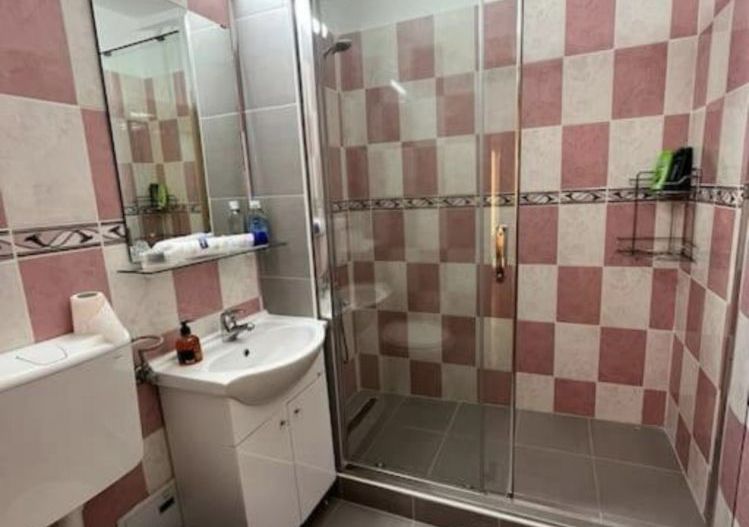 Ultracentral | 2 Camere | Decomandat | View Superb - Poză 7