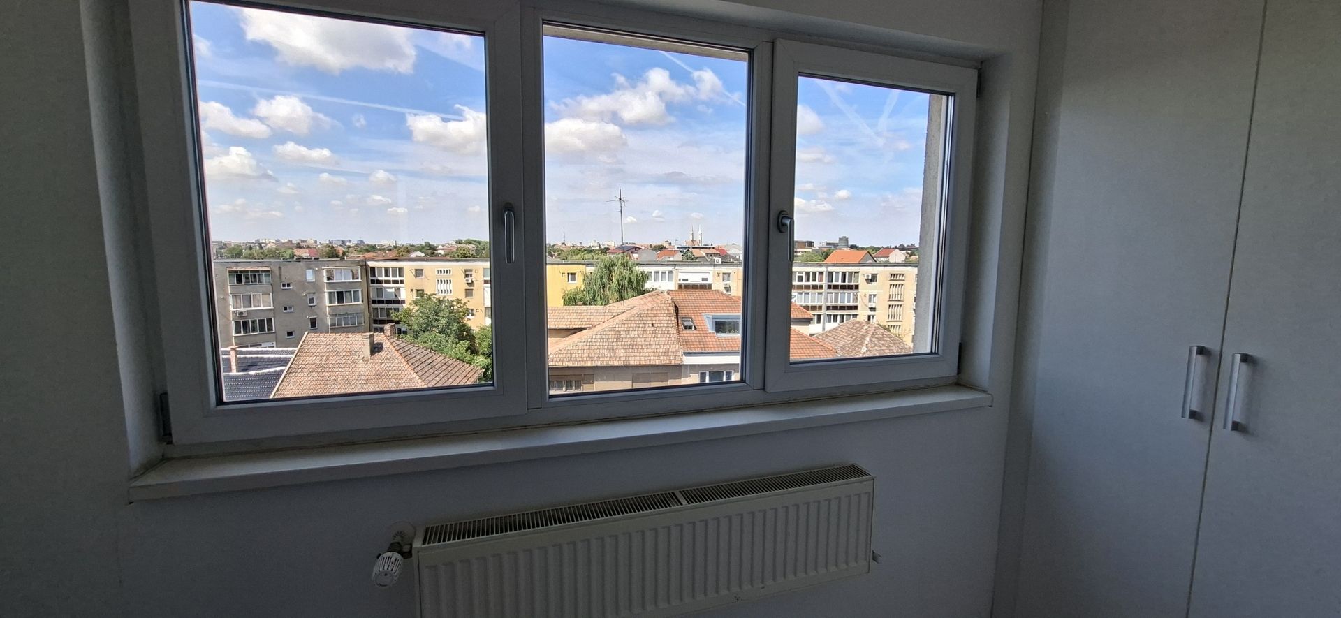 Apartament cu 4 camere si scara interioara - zona Judeatan - Poză 21
