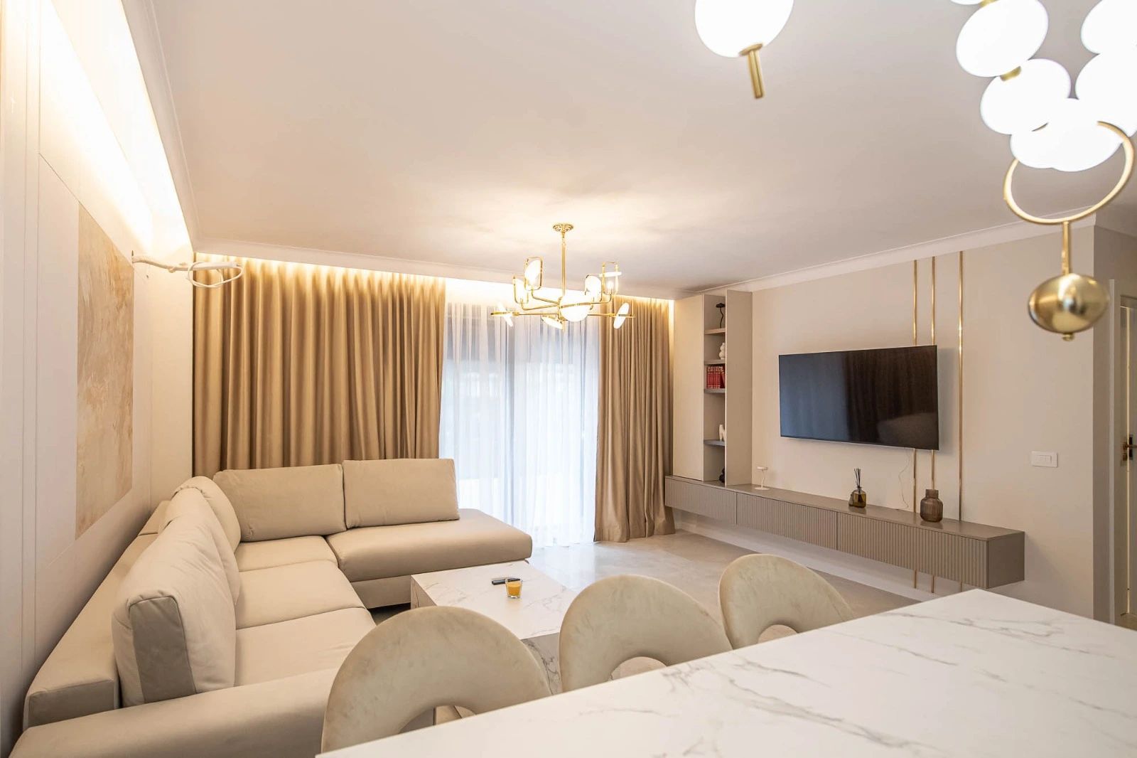 Lipovei 2 Camere | Parter 58mp + 40mp Terasa | Mobilat Utilat Lux - Poză 1