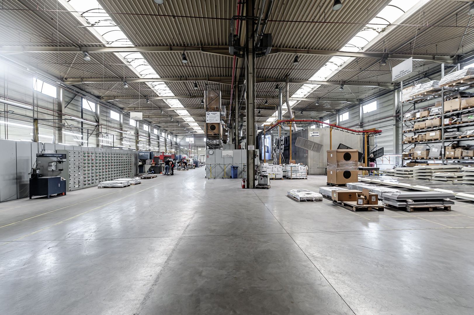 REZERVAT: Hală industrială cu platformă betonată - Poză 5