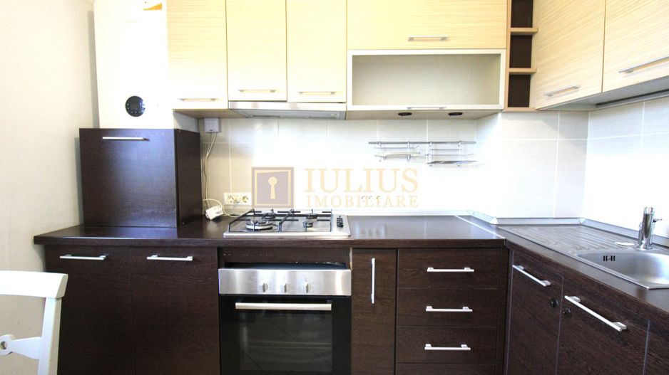 Apartament cu 3 camere in Aradului, 2 locuri de parcare - Poză 12