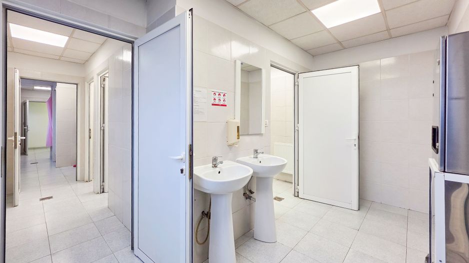 Spațiu industrial–afacere catering la cheie, teren&hală 750 mp S+P+1E - Poză 31