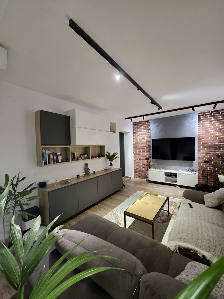 Superb Apartament 4 Camere Gorjului - Poză 2