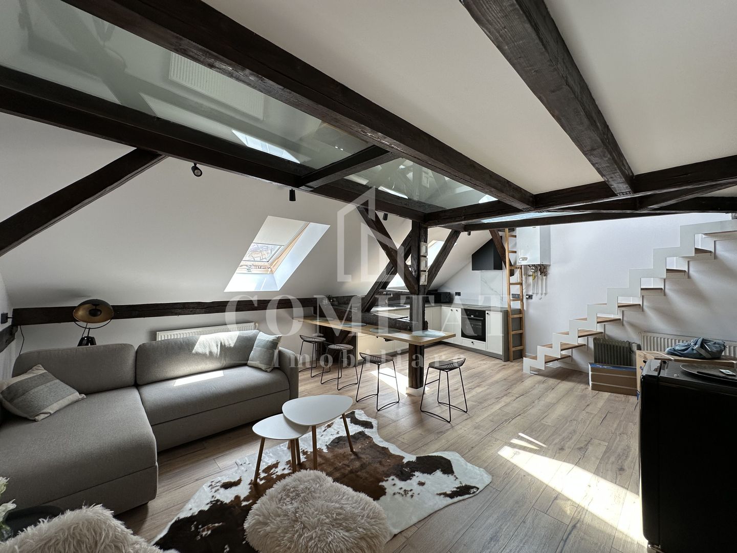 Apartament Tip Loft | 42mp | Zona Strazii Decebal - Poză 1