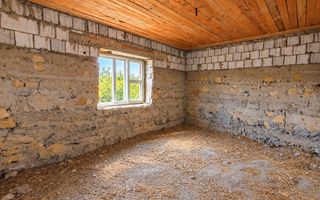 CASĂ GENEROASĂ CU 3 CAMERE – 90 m² | 17 ARI| ANENII NOI - Poză 10