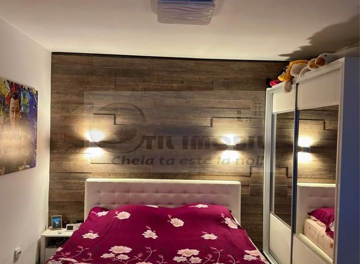 Apartament de vanzare 2 camere, 50mp Bulevardul Primaverii 90.000 euro - Poză 1