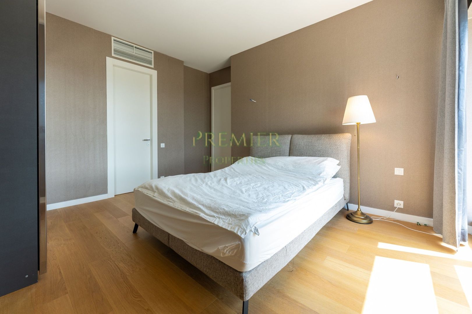 One Verdi de inchiriat 3 camere 2 dormitoare  vedere libera - Poză 10