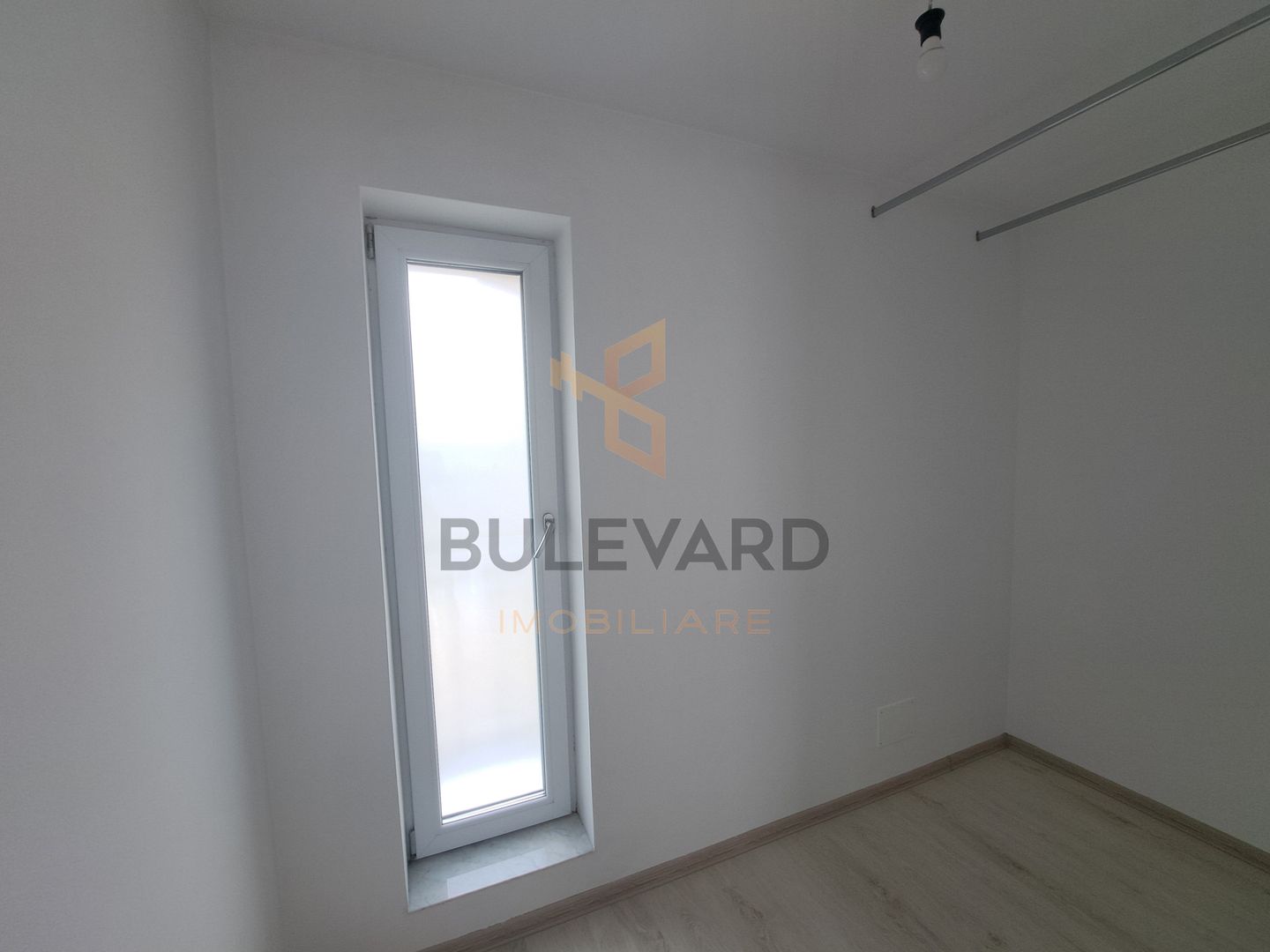 Casa 5 camere, 150 mp utili, 300 mp teren, garaj, cartier Dambul Rotund! - Poză 18