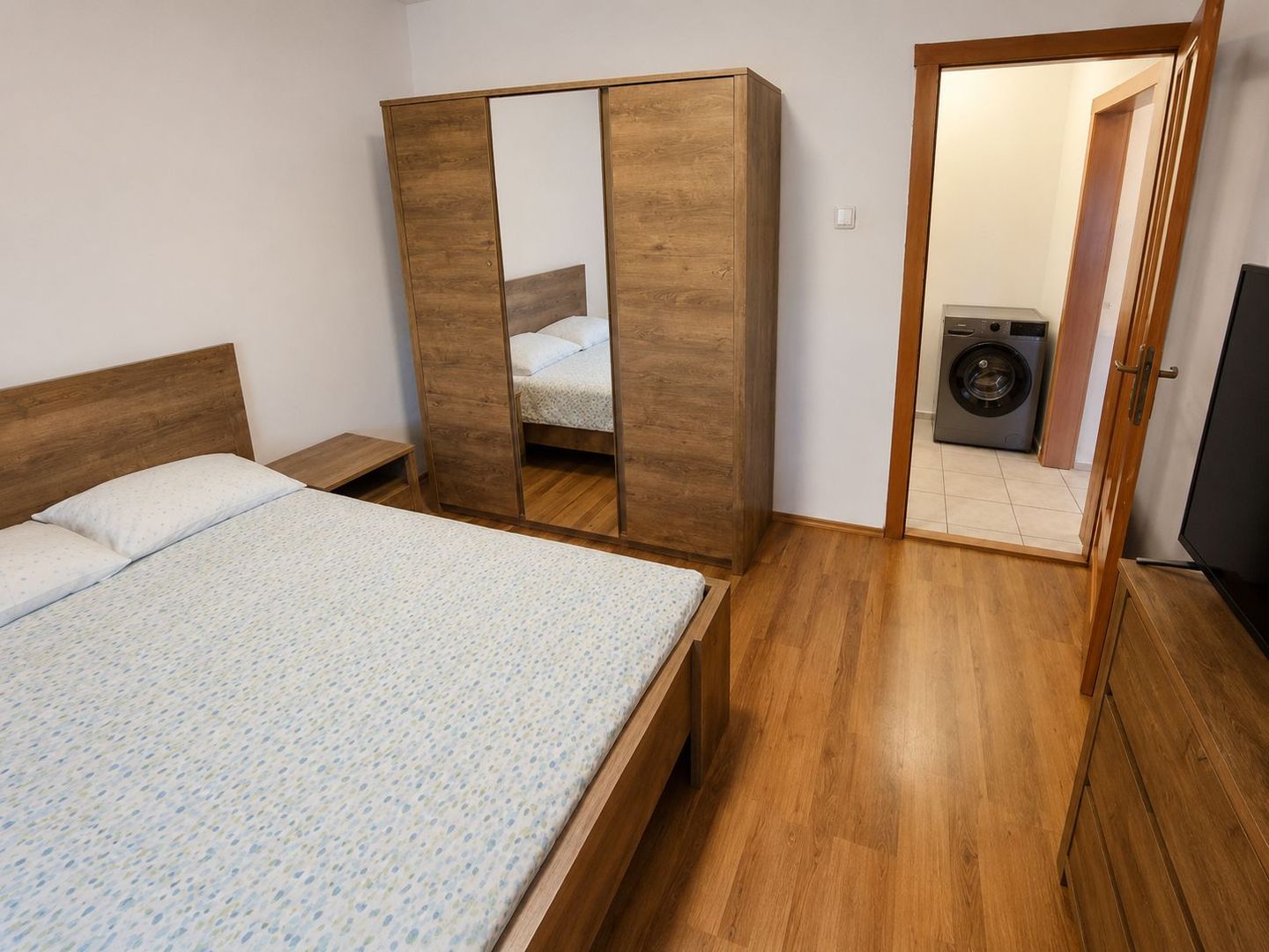 Apartament decomandat cu 3 camere, 65 mp și 2 băi | Constantin Prezan– - Poză 2