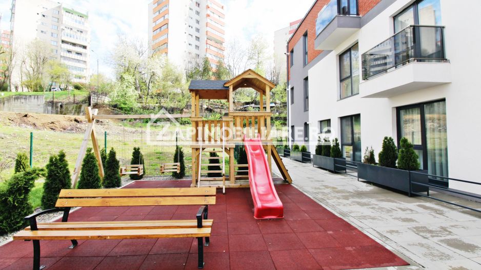 Ap 2 camere Lux - Crinului Residence - loc parcare subteran - Poză 3