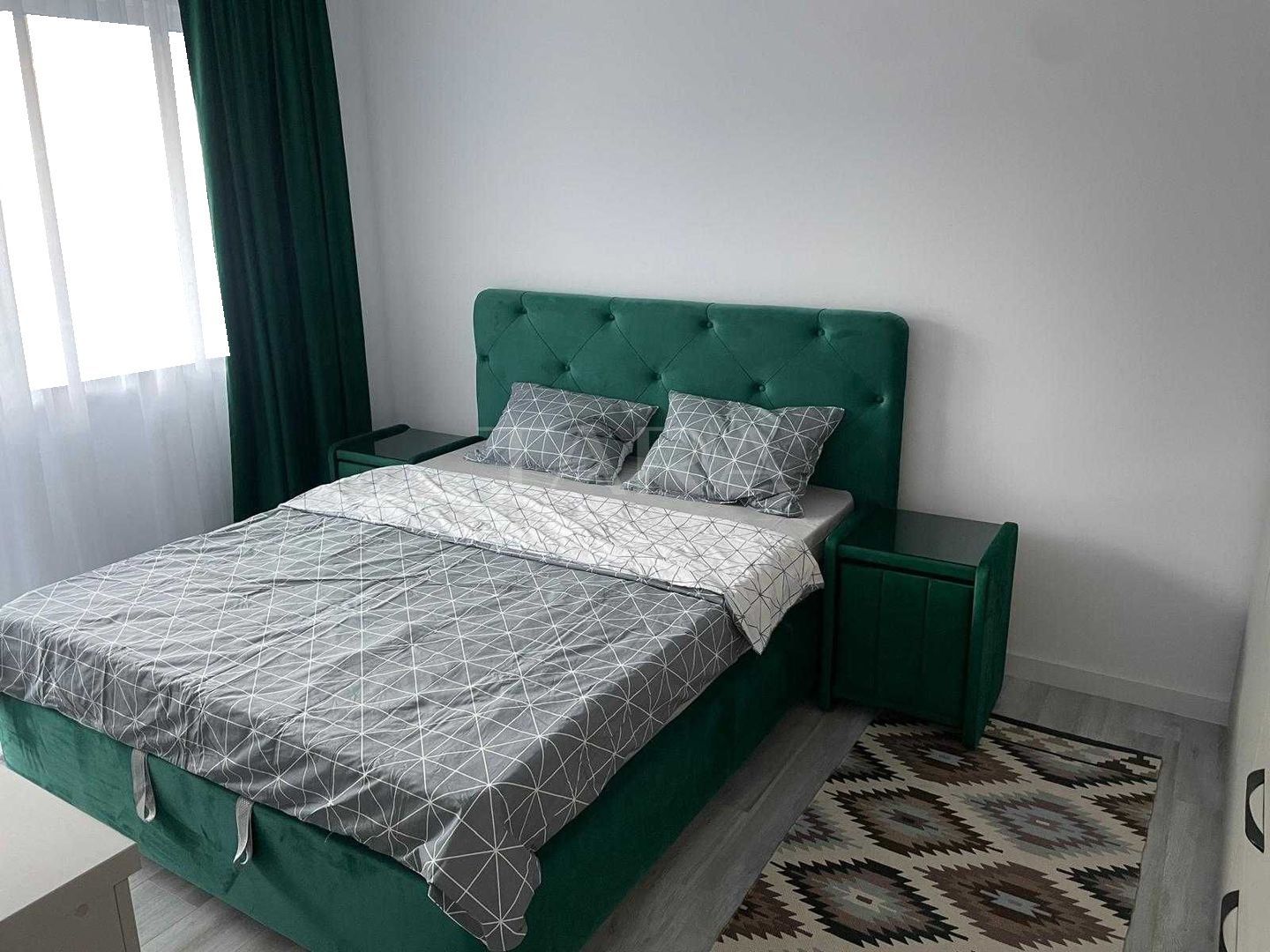 Apartament 2 camere decomandate + living,  zonă premium. - Poză 3