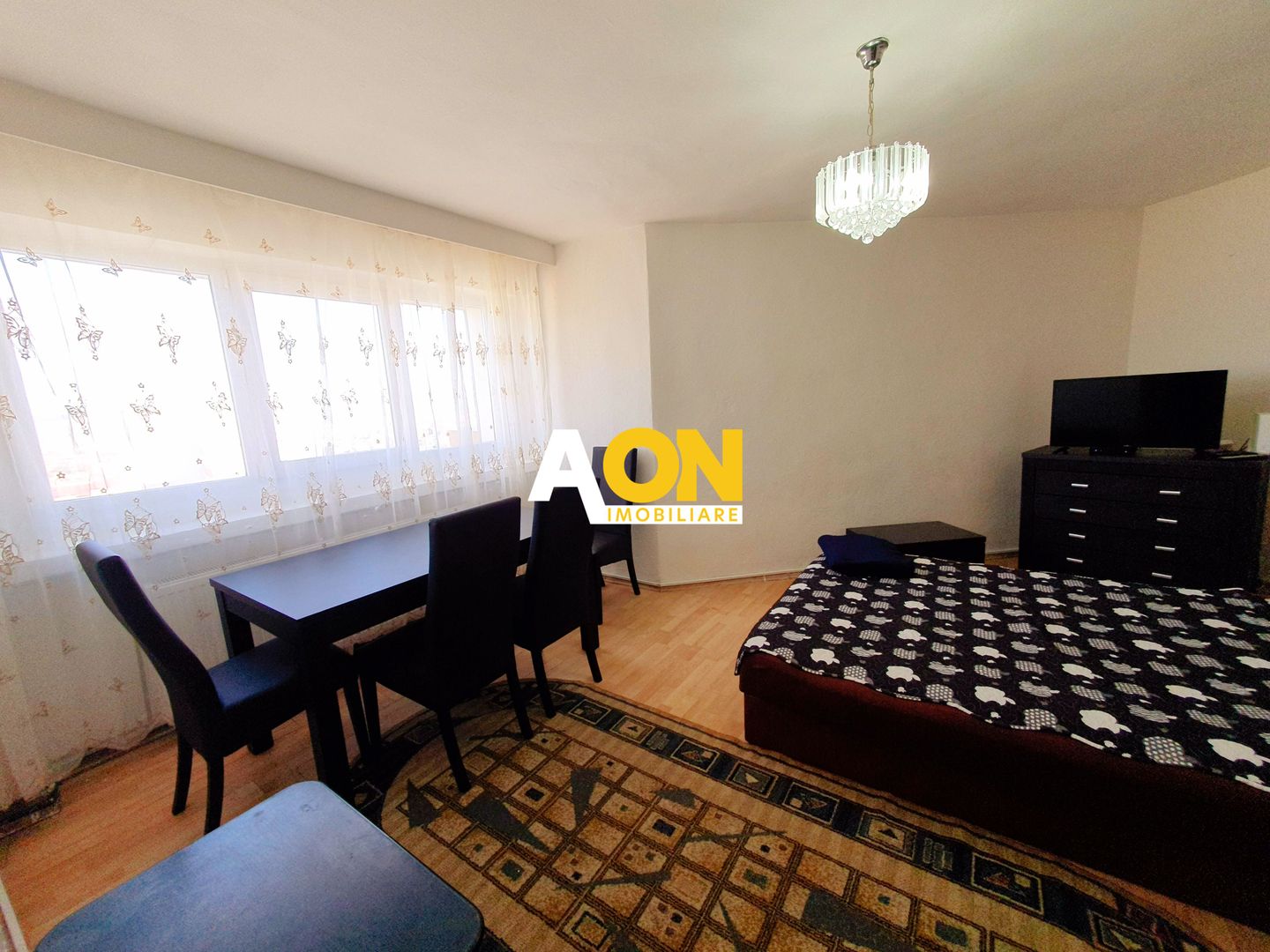 Garsoniera decomandata, 28 mp, zona Parc Cetate - Poză 1