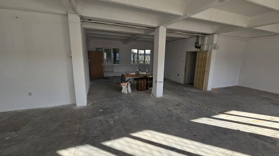Clădire ideală pentru producție și birouri Bartolomeu - Poză 9