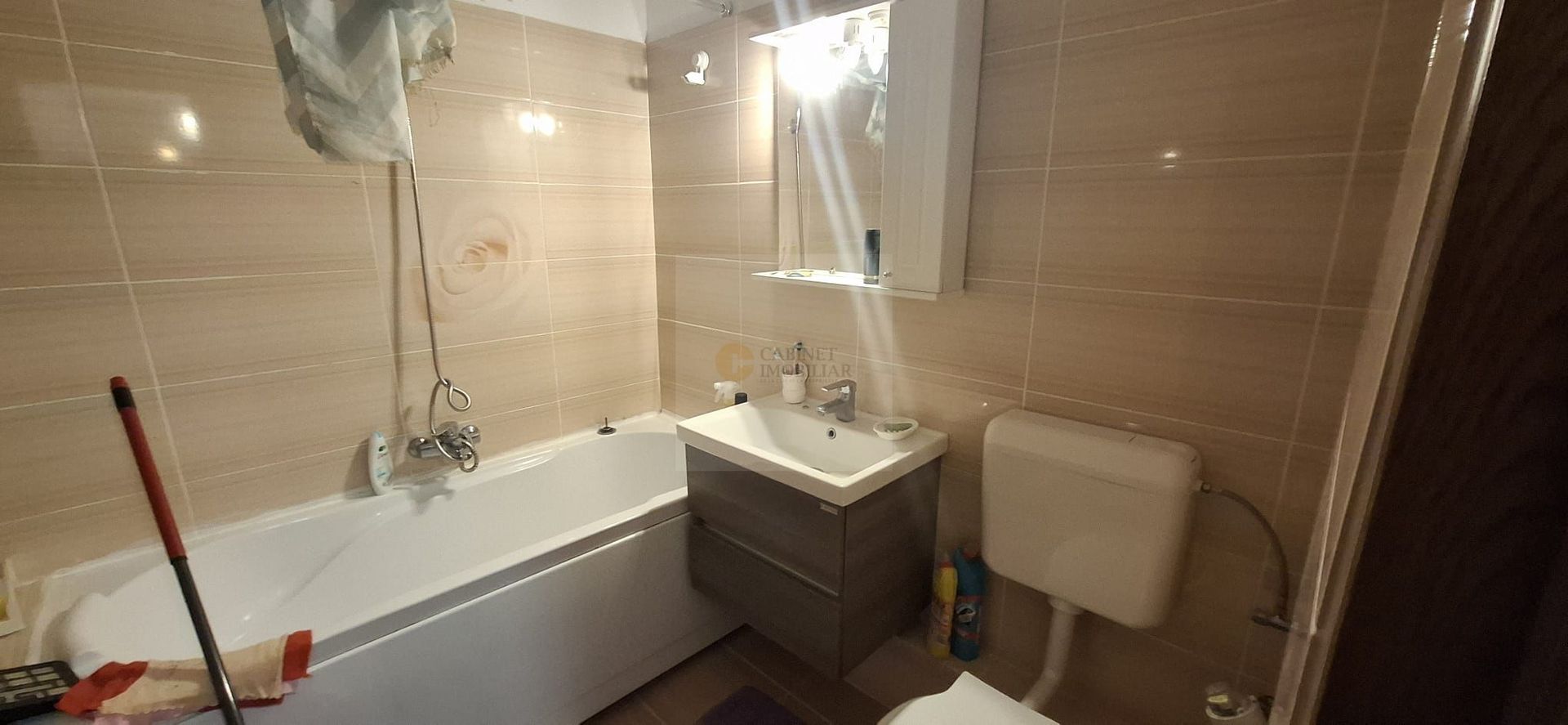 2 Camere-56MP | Decomandat | 2/10 | Mobilat-Utilat | 1980 | M Gorjului - Poză 5