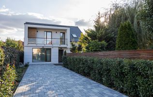 Casă premium în Subcetate, construcție nouă finisaje de lux Comision 0