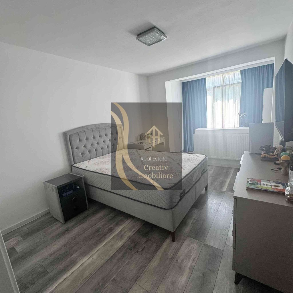 Apartament 3 camere Crangasi - Poză 3