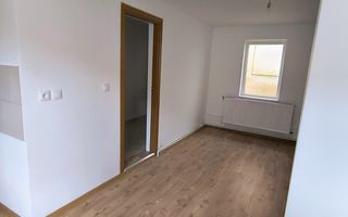 Casă cu 3 camere de vânzare, la cheie, în Unirii, Târgu Mureș - Poză 10