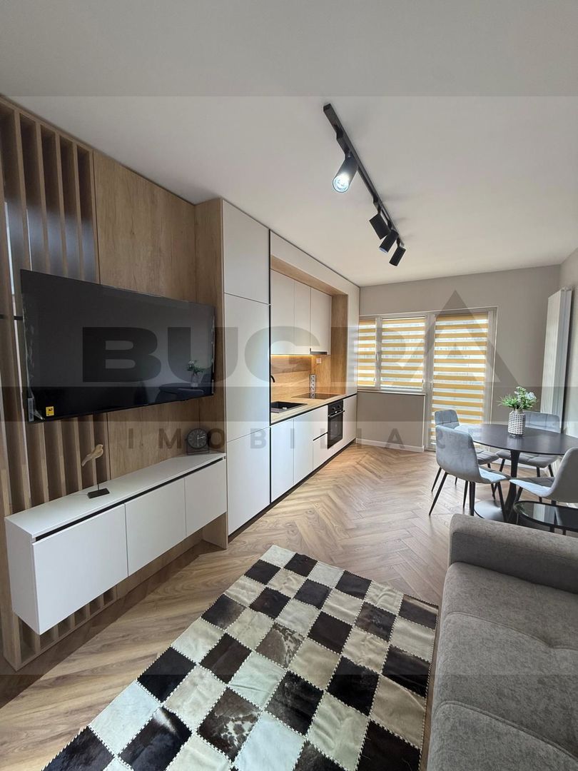 Apartament 3 camere, super finisat, parcare, zona Terra - Poză 3