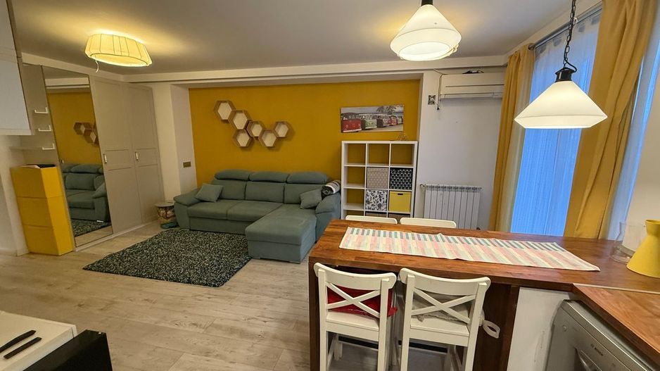 Închiriere Apartament 3 camere, 67,5 mp, etaj 3, bloc 2019, centrală proprie - Poză 5