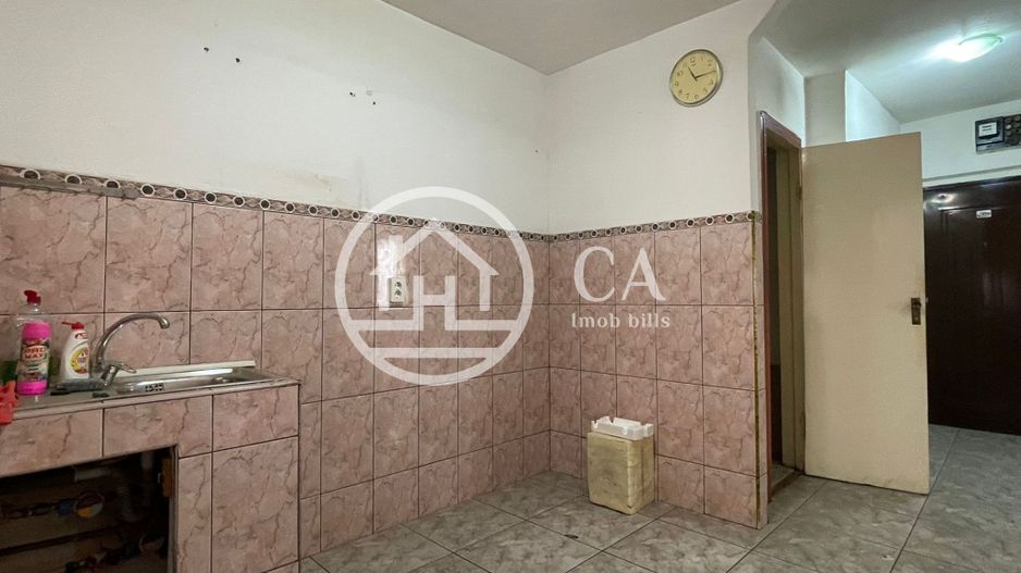 Apartament de vânzare cu 3 camere în zona Nufarul, Oradea - Poză 9