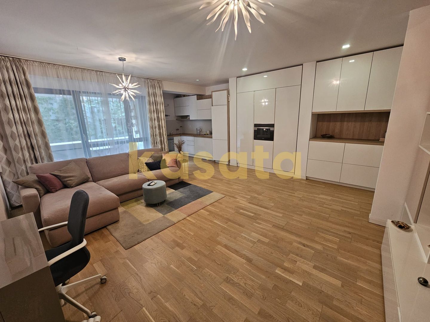 2 Camere de Închiriat | Zona Baneasa – Mobilat Modern, Gata de Mutat - Poză 5