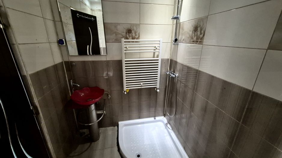 Casa Parter 43,40 mp + bucatarie anexa 13,40 mp - Parcul Carol - Poză 10