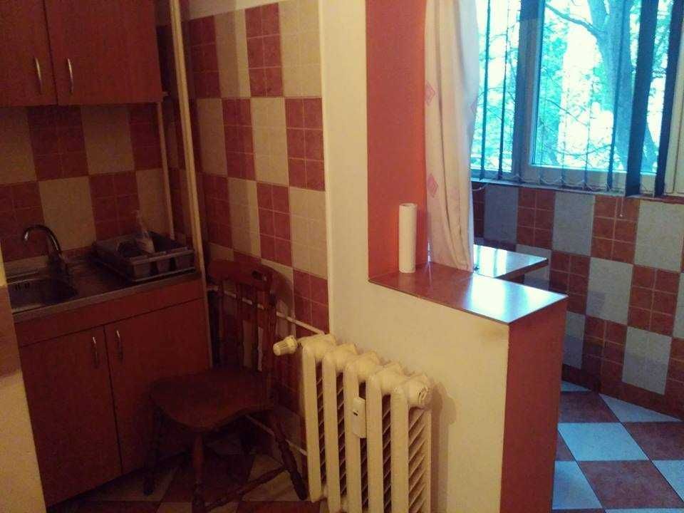 Apartament de 3 camere, de inchiriat, Rahova - Poză 8