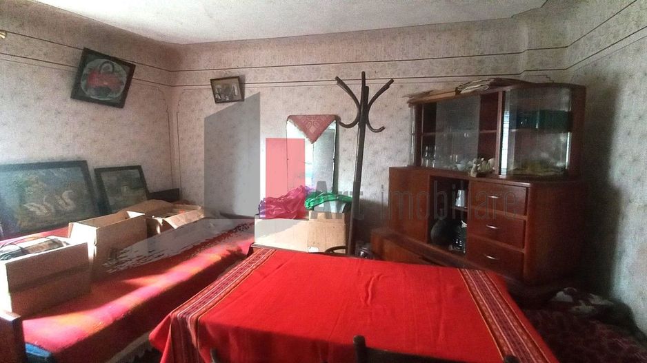 Teren 1024 mp+ casă din cărămidă în suprafață de 121 mp - Poză 5
