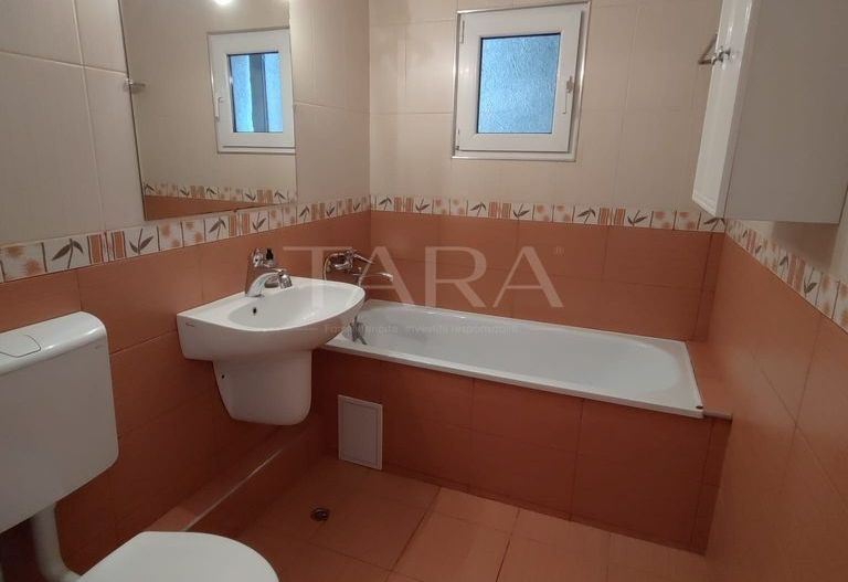 Proprietar, apartament 4 camere decomandate, bd. Titulescu. - Poză 8