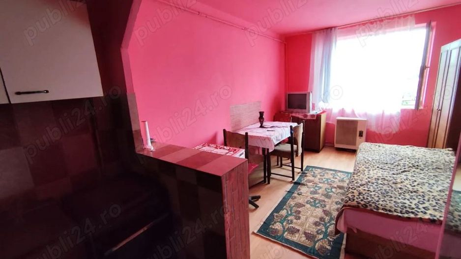 BRASADAS vinde garsoniera 21mp etaj 3/4 in Micro 15. - Poză 1