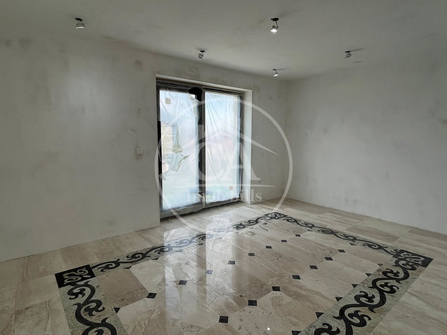 Casă de vânzare P+E+M cu 7 camere in Cartierul Grigorescu, Oradea - Poză 8