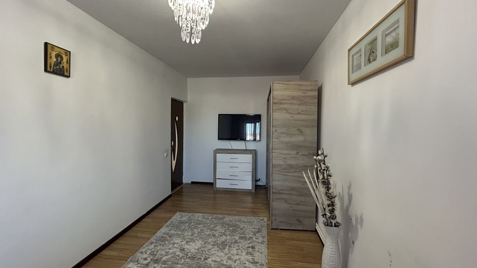Casa P+1 la pret de apartament - zona Bratianu - Poză 5