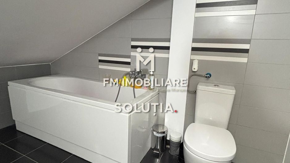 Apartament Ultracentral de vanzare pe Două Niveluri - Poză 6