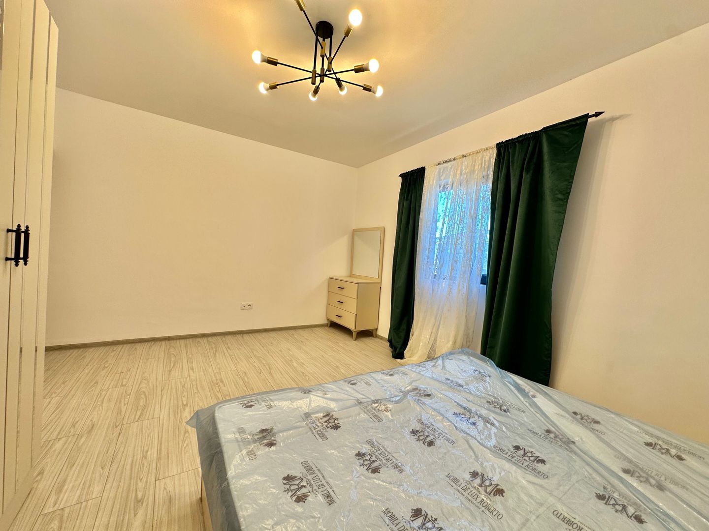 Casă modernă de închiriat, Stupinii – Str. Nicovalei- prima inchiriere - Poză 9