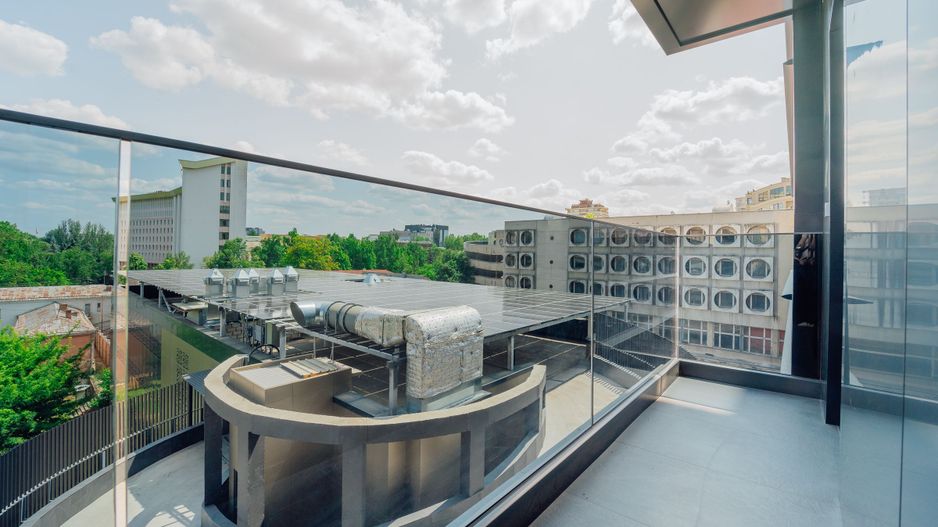 SPRE CHIRIE SPAȚIU COMERCIAL PENTRU BIROU | OFICIU 140 m2 Premium Location Bussines | Chișinău ,Centru ,Str.Bul.Ștefan Cel Mare și Sfânt , 115/1 - Poză 3