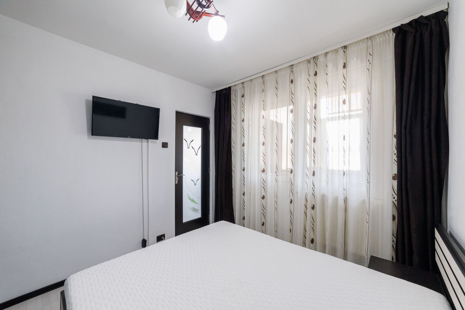 Apartament luminos cu 2 camere si parcare inclusa – Banat - Poză 4