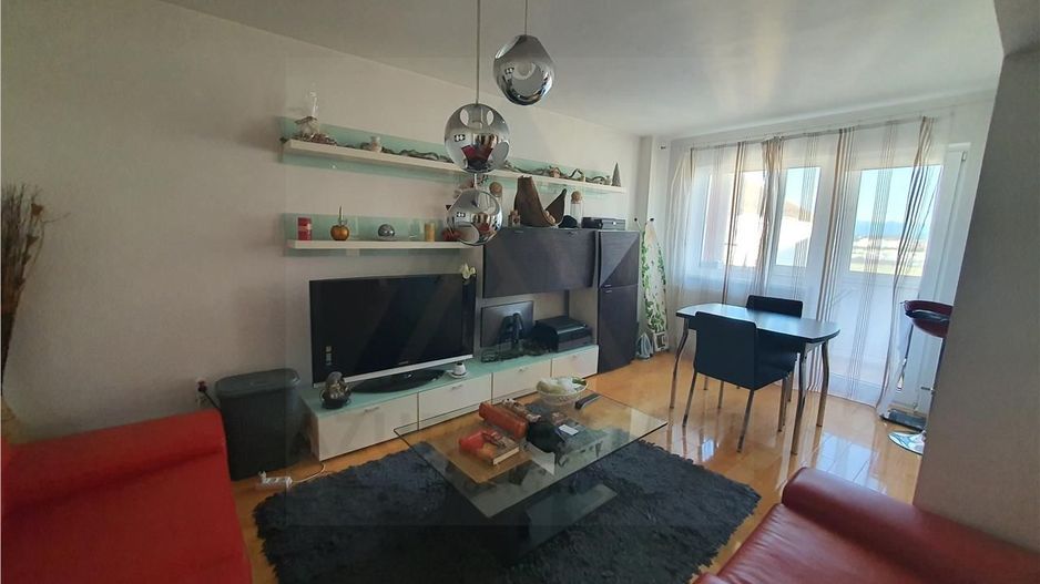 Apartament 2 camere balcon 6.5 mp si pivnita 10 mp pe Calea Dumbravii - Poză 2