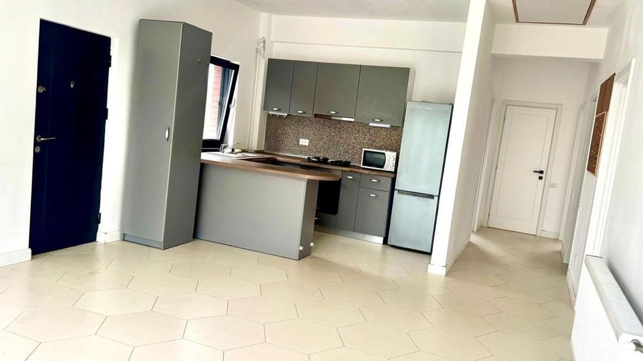 Casa de inchiriat |  un singur nivel | Tunari - Poză 2