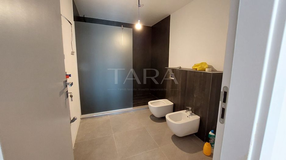 Panoramă superbă și terase impresionante, 4 camere lânga Vivo. - Poză 11