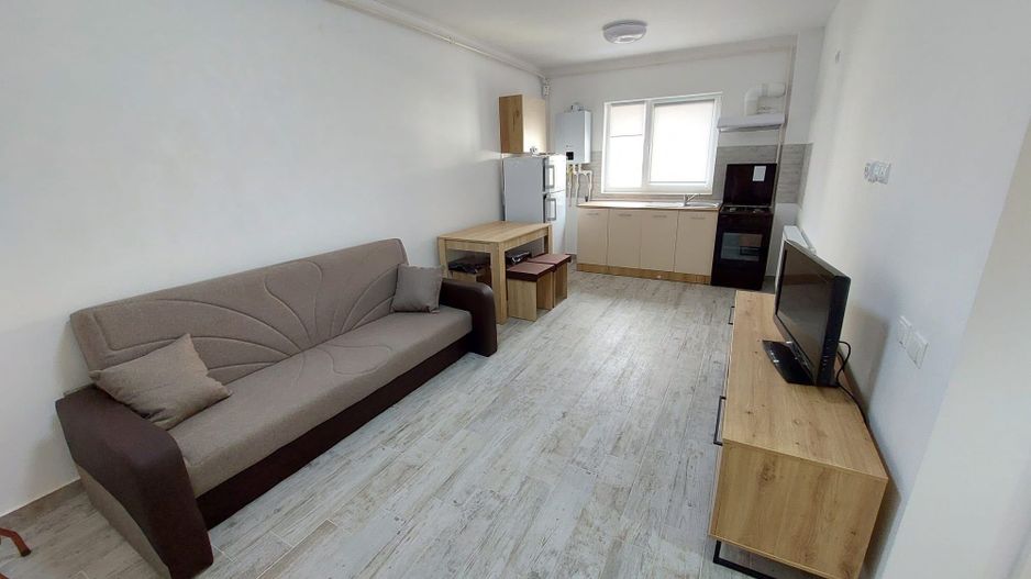 Apartament cu doua camere, Aparatorii Patriei,90.000€ - Poză 1