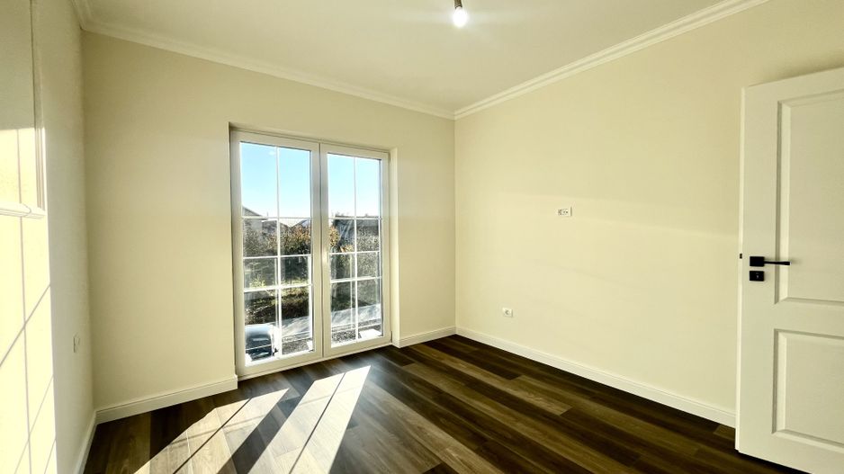 Duplex premium în Moșnița Nouă, separat prin camera tehnică, P+ 1 etaj - Poză 17