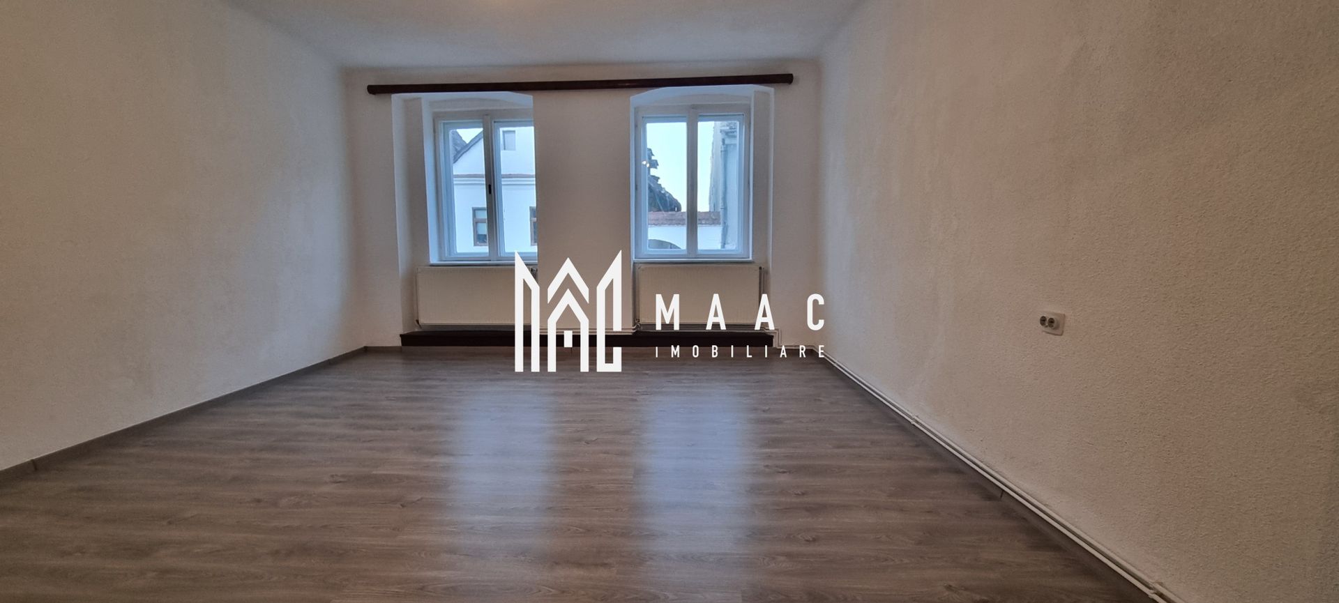 Apartament 3 camere I 90mpu I Parcare I Orașul de Jos - Poză 1
