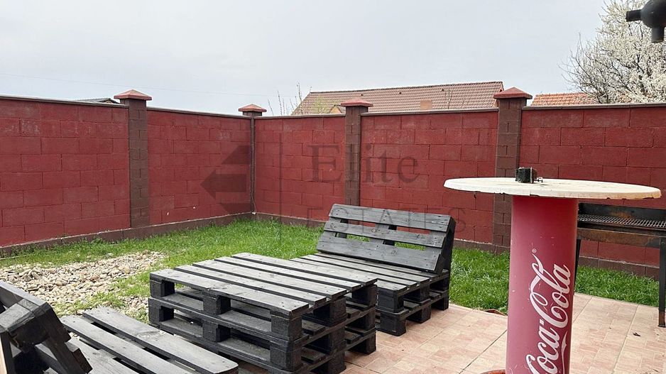 Casa cu 4 camere de inchriat in Paleu - Poză 14