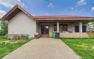 Casă individuală în Pădureni - Poză 2