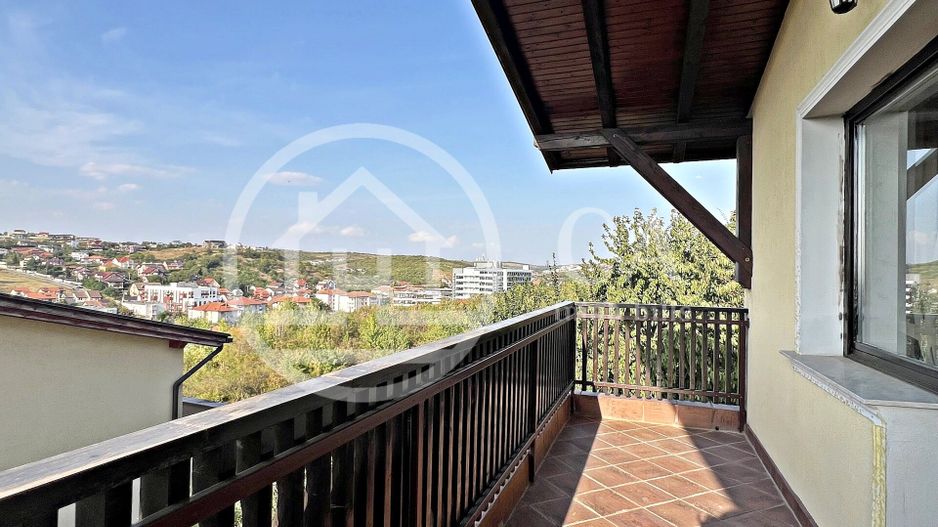 Casa cu 7 camere de inchiriat in zona Georghe Doja, Oradea - Poză 13